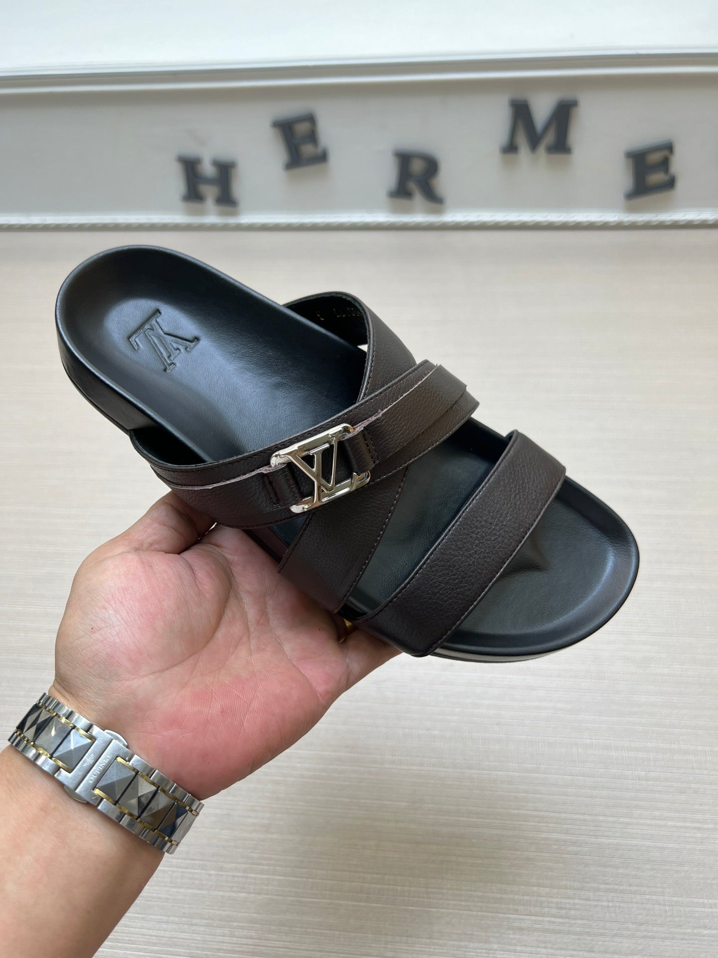 Z5ZE88 Popular slippers
