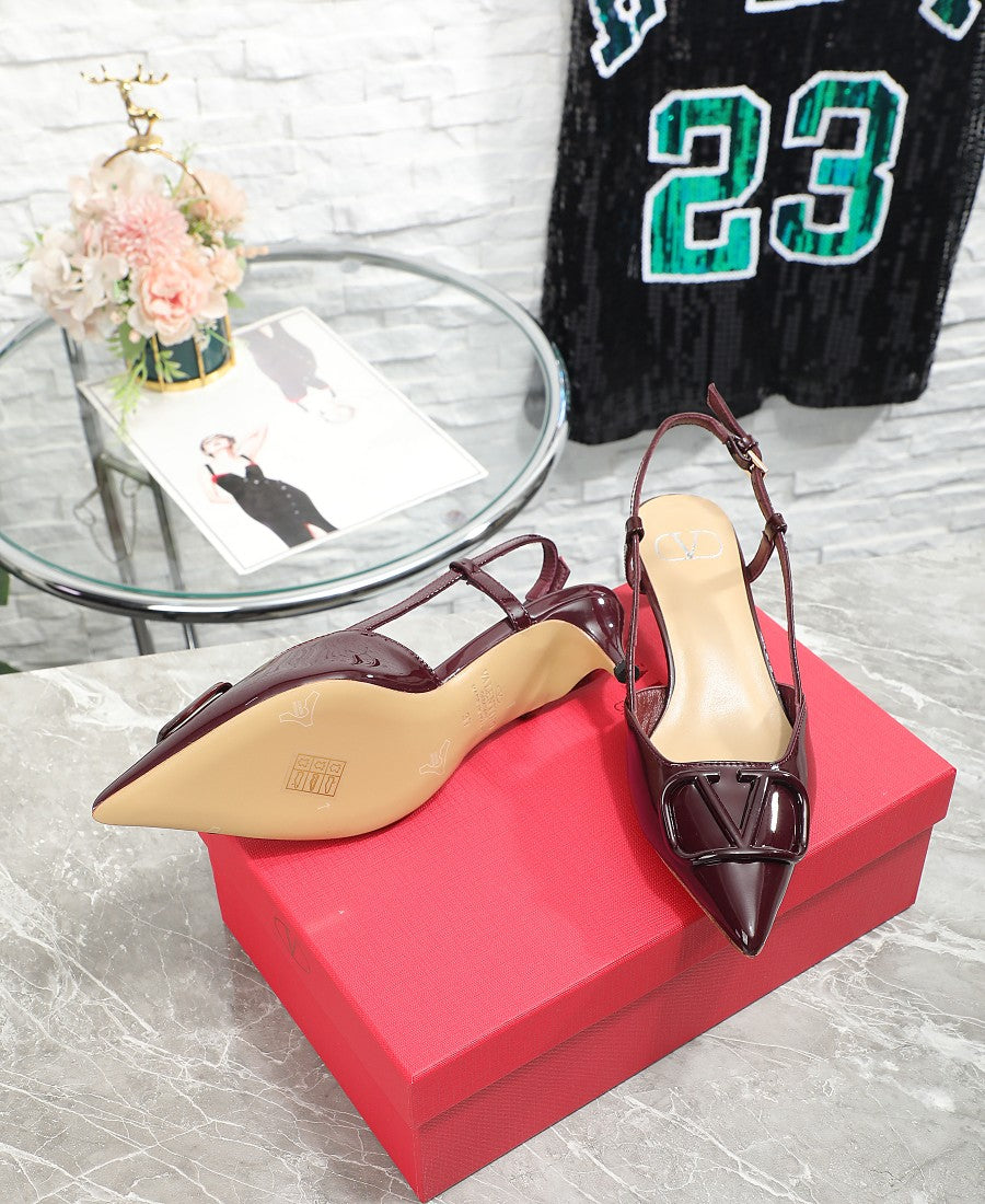Z2R45VL18 Popular leather  High heels