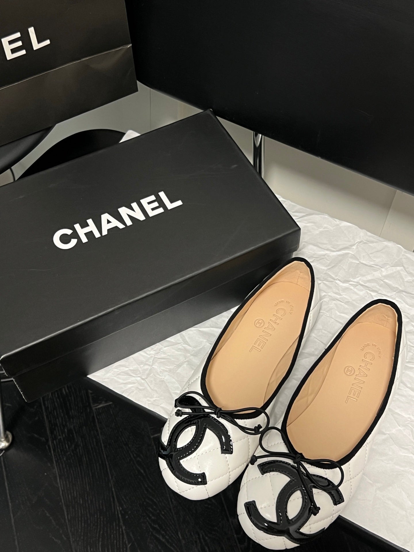 Z1Q105C364 Popular Shoes