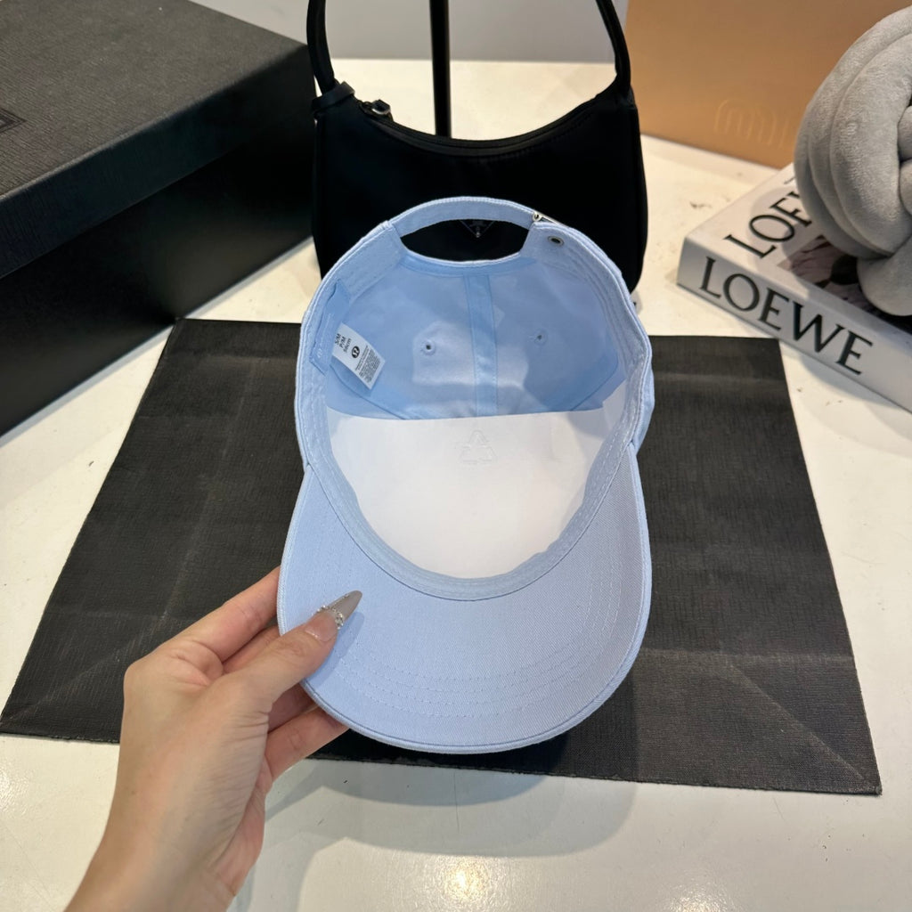 M1N65A4 Popular hats
