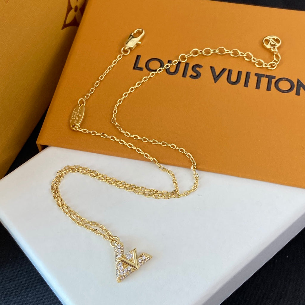 X1X34E609X  Popular  Earrings Bracelets Necklaces