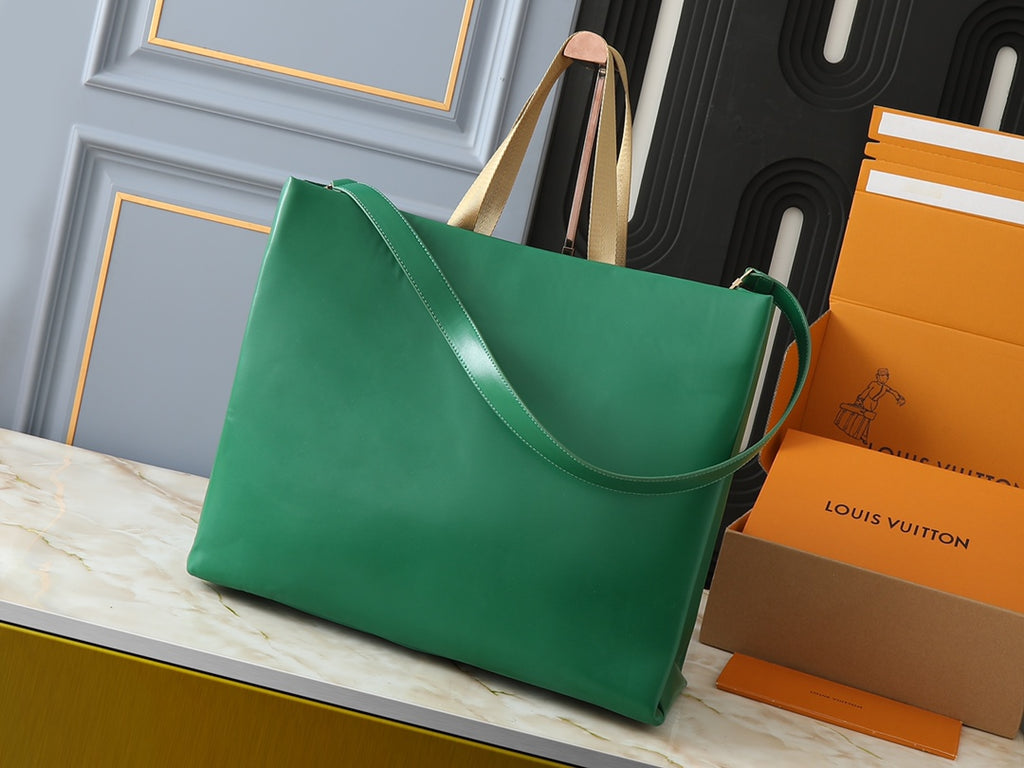 B1X45E9 Popular  leather bag