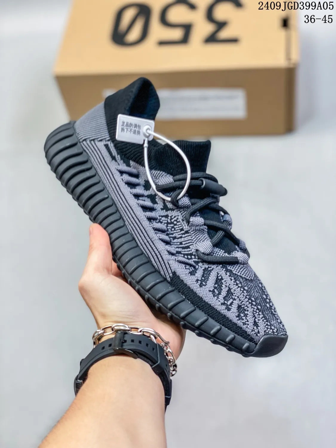 Z4Z45A126 Popular shoes