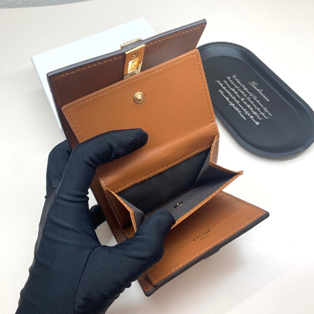 B1X44CL374 Popular  leather bag (with box)