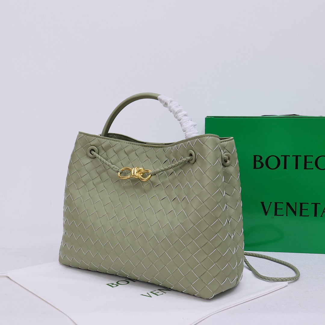 B1X66A35 Popular high-quality leather bag