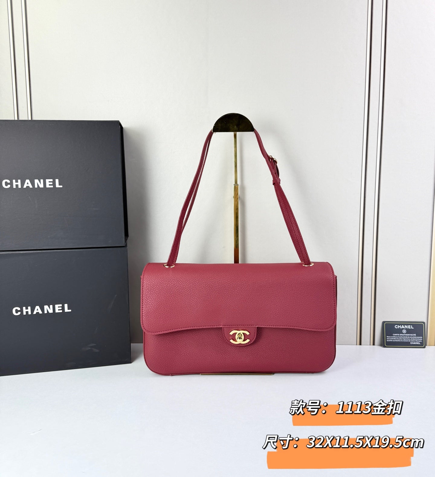 B1R76C35 Popular leather bag
