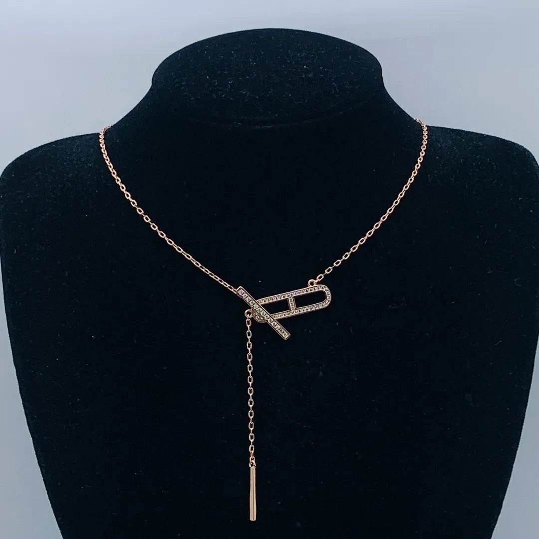 X1Q85H306X Popular Necklaces