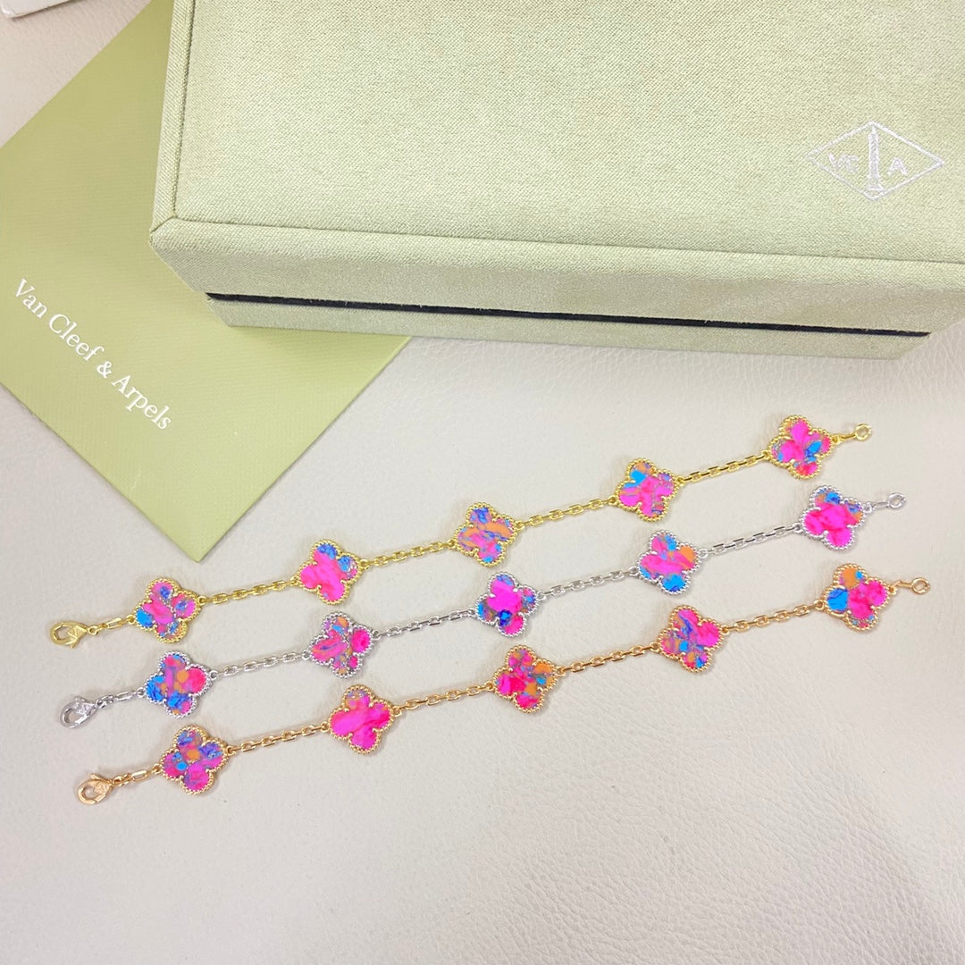 X5Q85VA182X Popular Necklace. Bracelets