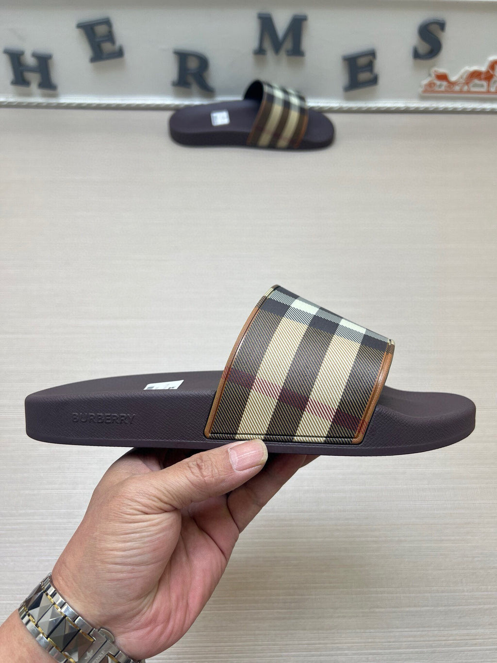 Z5Z35R251 Popular Slippers