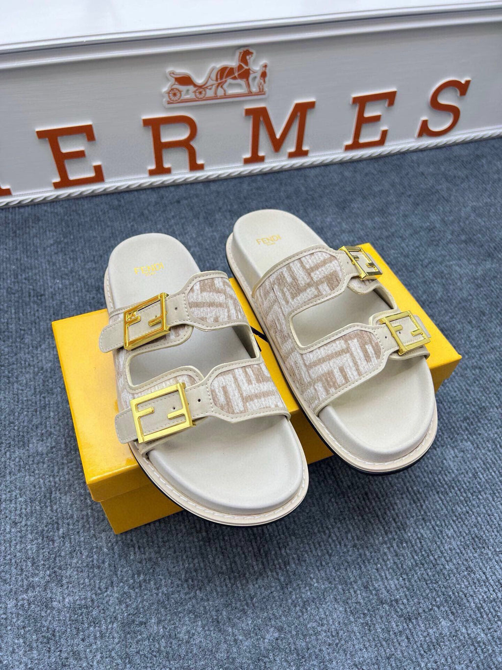 Z5ZF38 Popular slippers