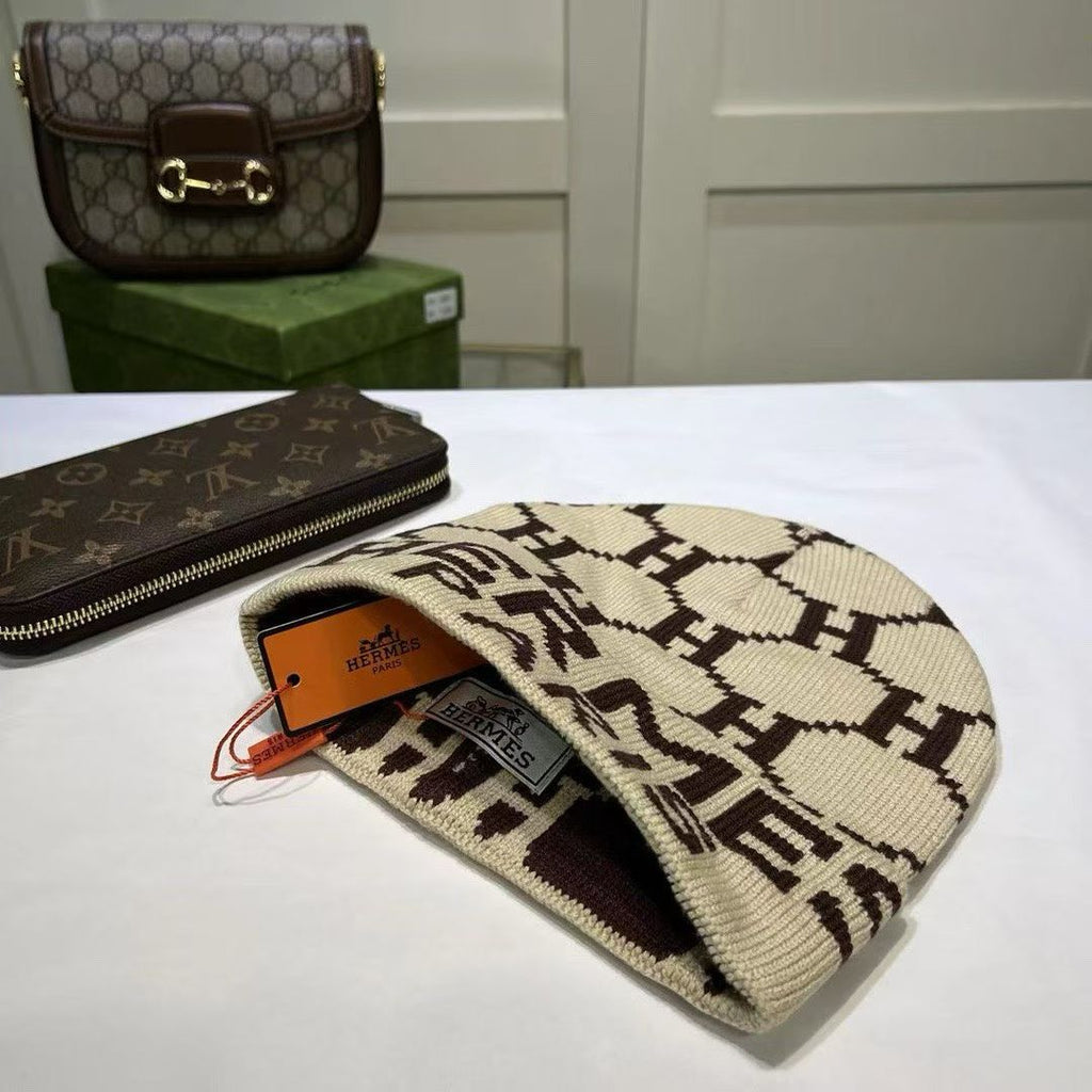 M1R86H43 Popular hats