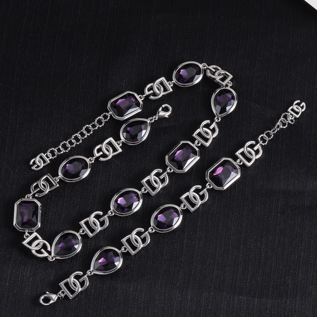 X1R75A7X Popular   Necklaces . Bracelets