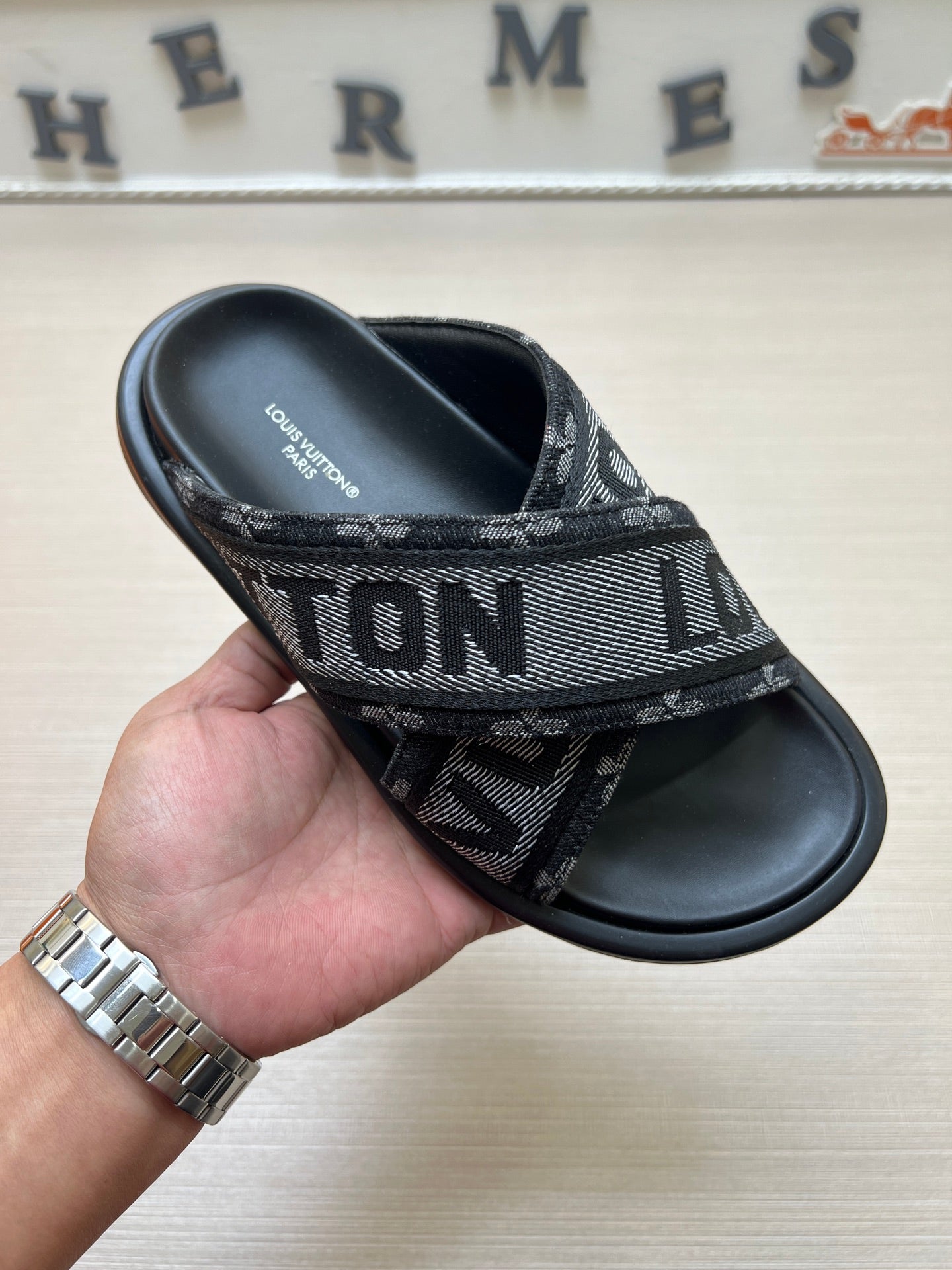Z5Z35E273 Popular Slippers