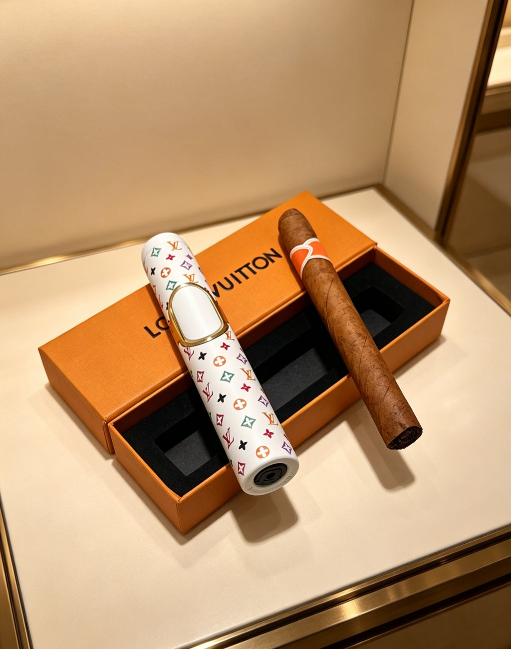 A1R76E90 Popular cigar tube (excluding cigars)