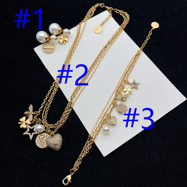X1Q85D8X Popular Necklace . Bracelets . Earrings