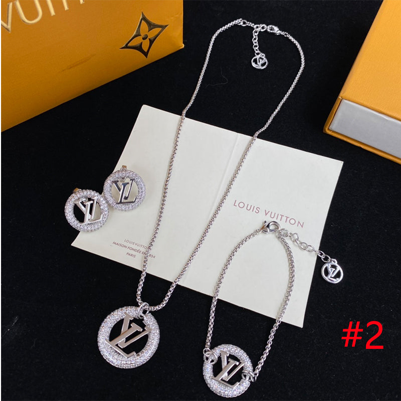 X1Z64E556X  Popular Earrings Bracelets Necklaces