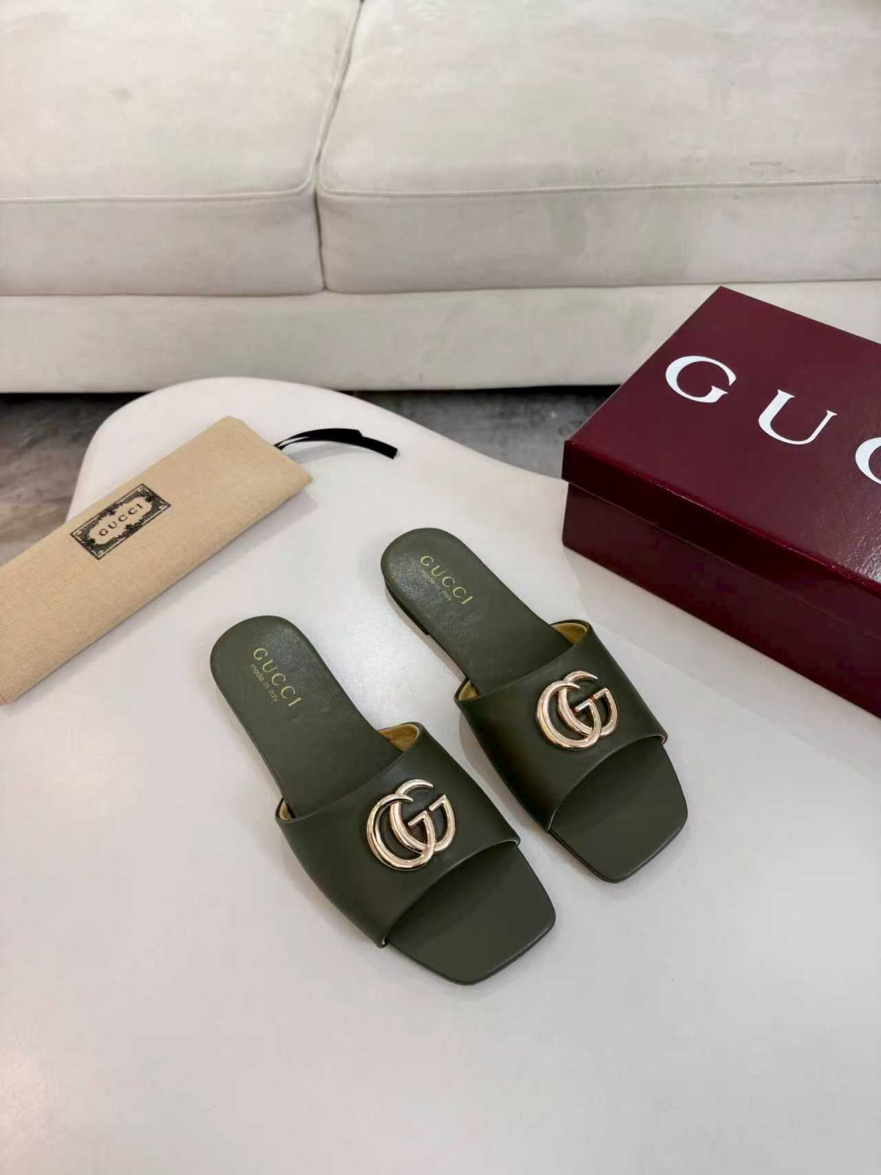 Z2P36B44 Popular high-quality leather Shoes
