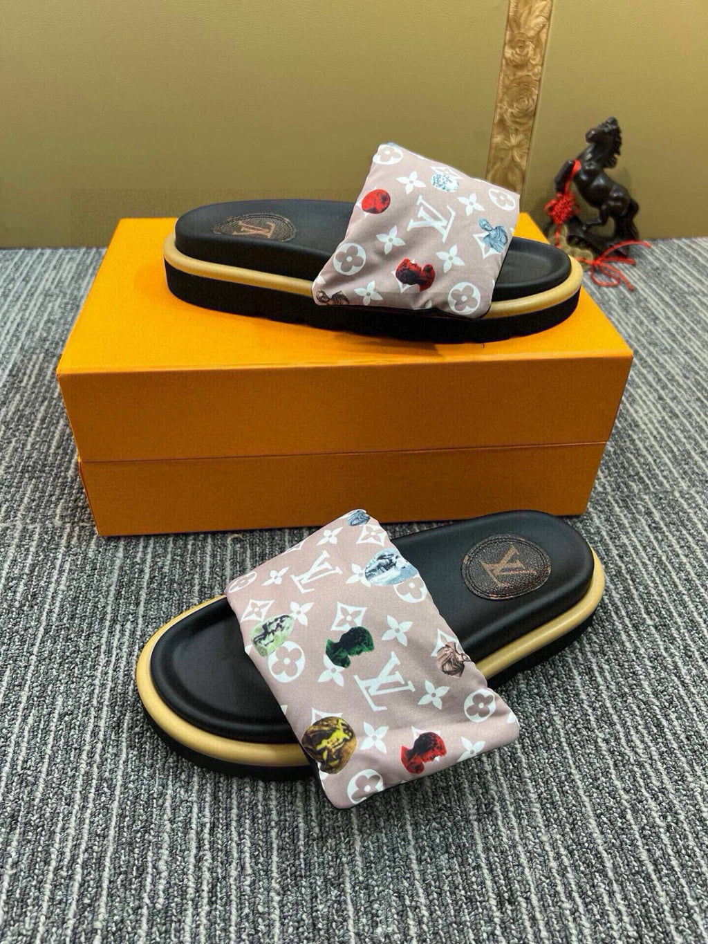 Z5QE12 Popular Slippers