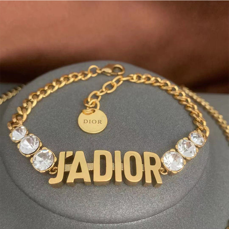 X1B91D230X    Popular  Bracelets. Necklaces