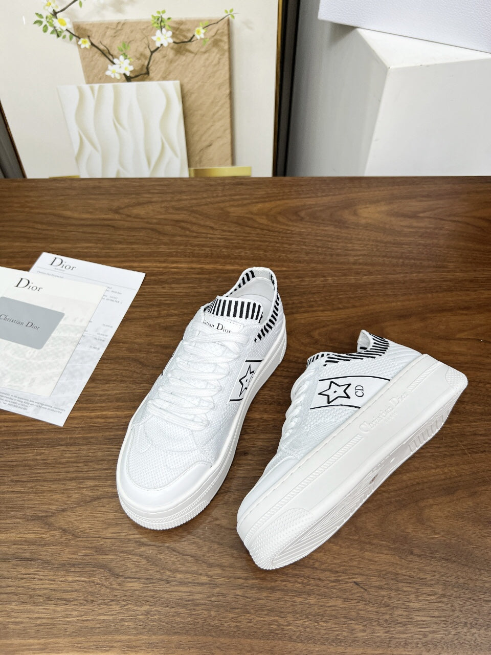 Z2Q105D310 Popular high-quality Shoes