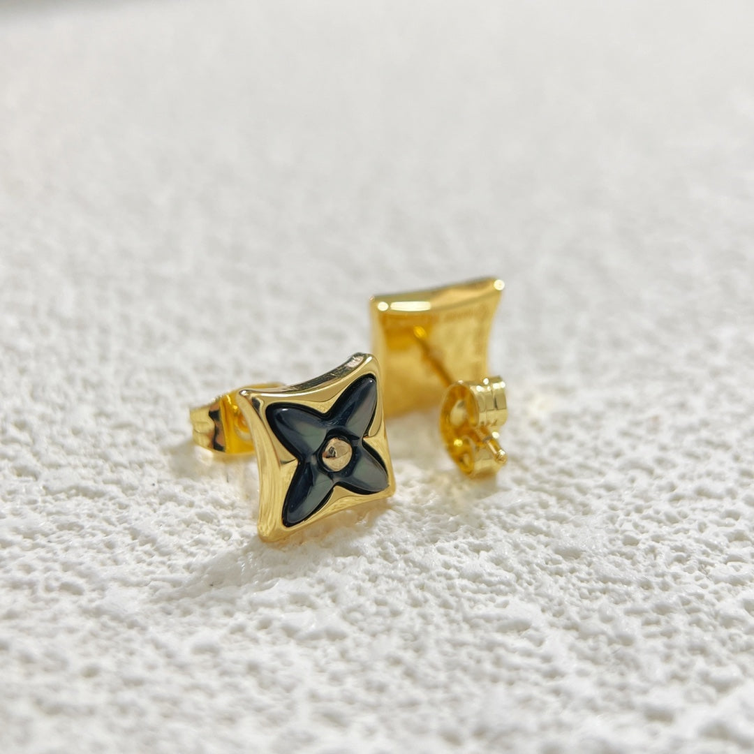 X5N76E48E Popular Earrings(mini flower）