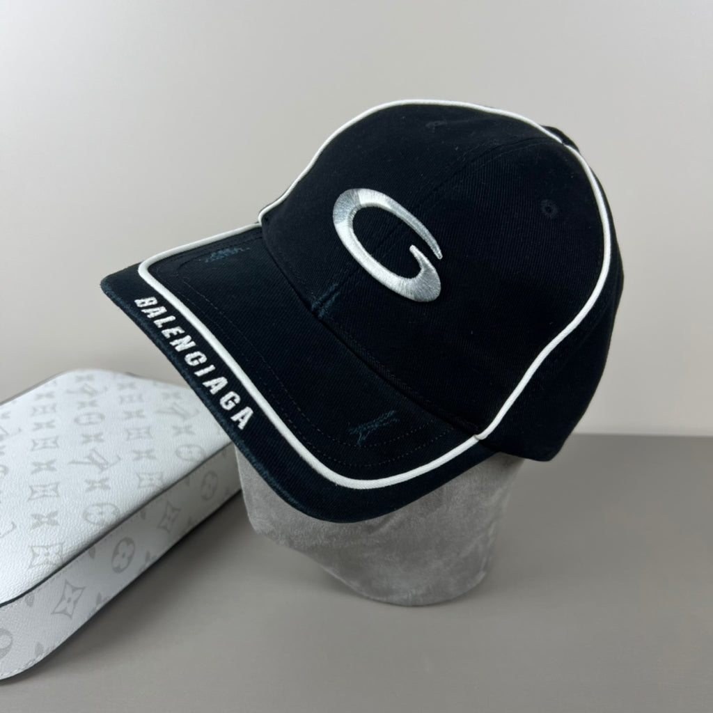 M1Z25J527 Popular hats