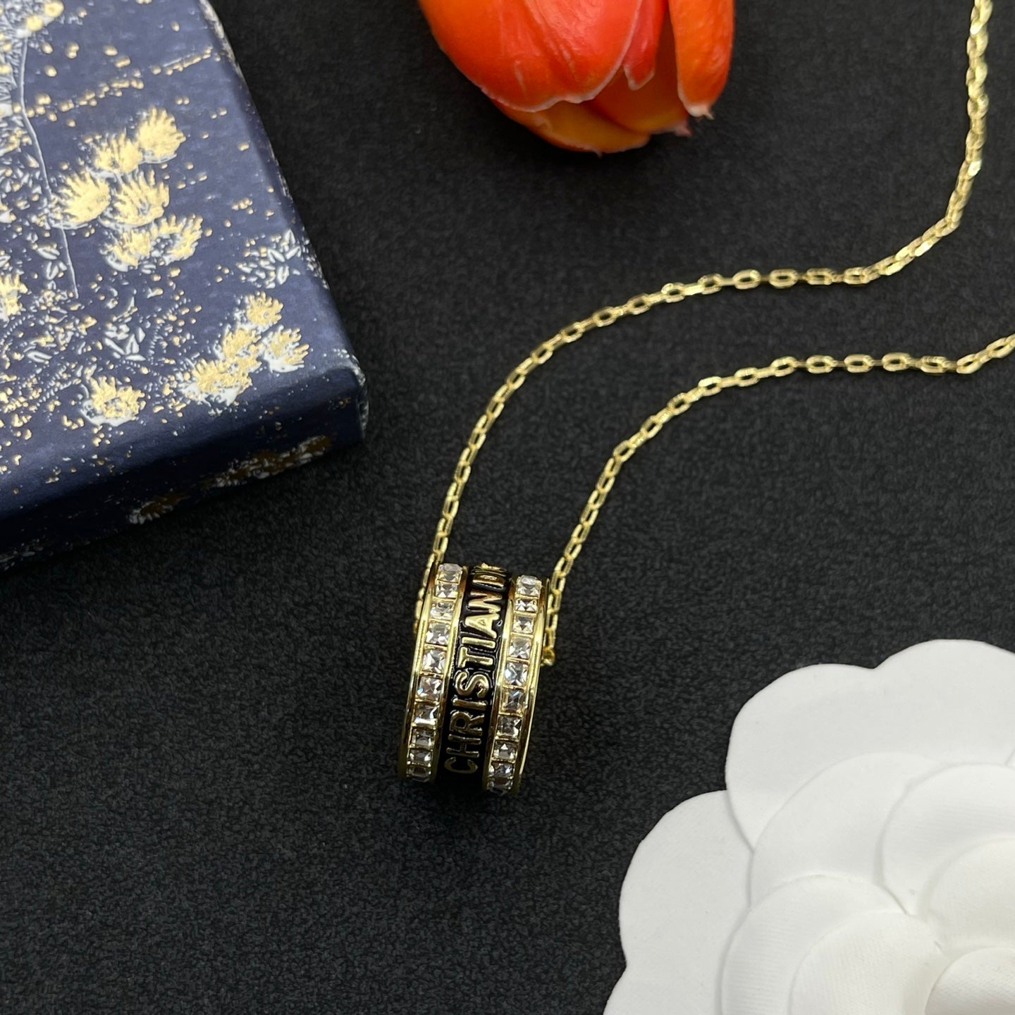 X1Q85D61X Popular Necklace