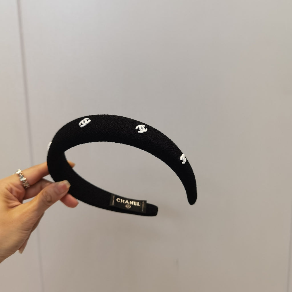F1R65C36  Popular hair ornament