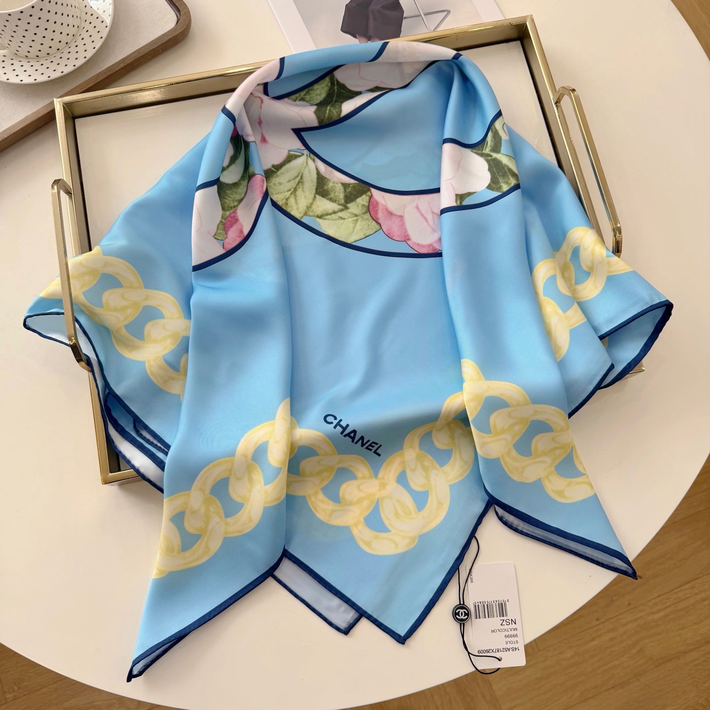 W1N36C16 Popular Silk Scarve
