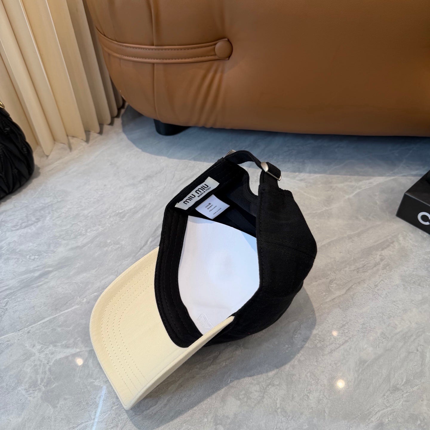 M1R76A8 Popular hats