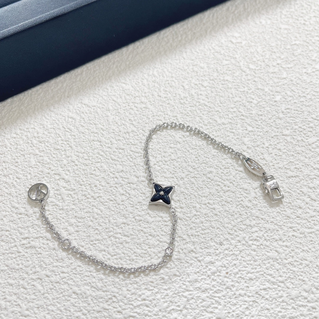 X5N76E33K Popular Bracelets(mini 1flower)