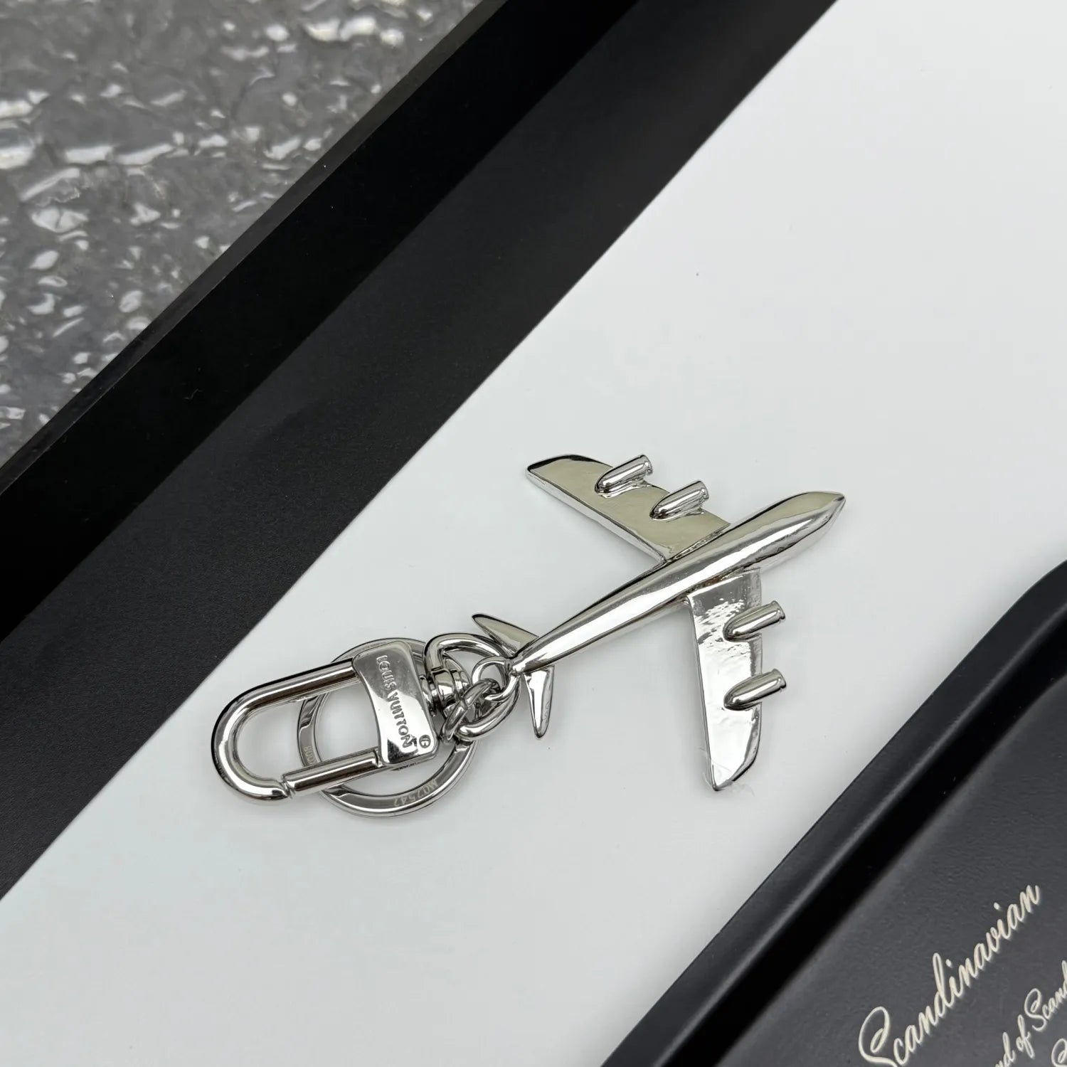 A1Z105E41 Popular bag 's charms accessories