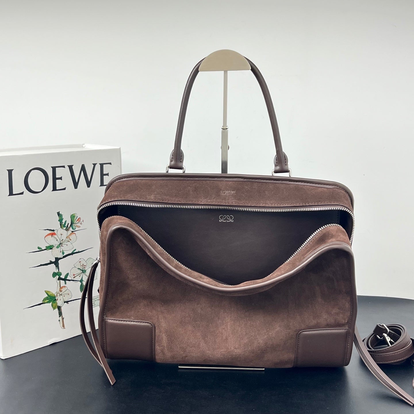 B1R46A5 Popular frosted leather bag
