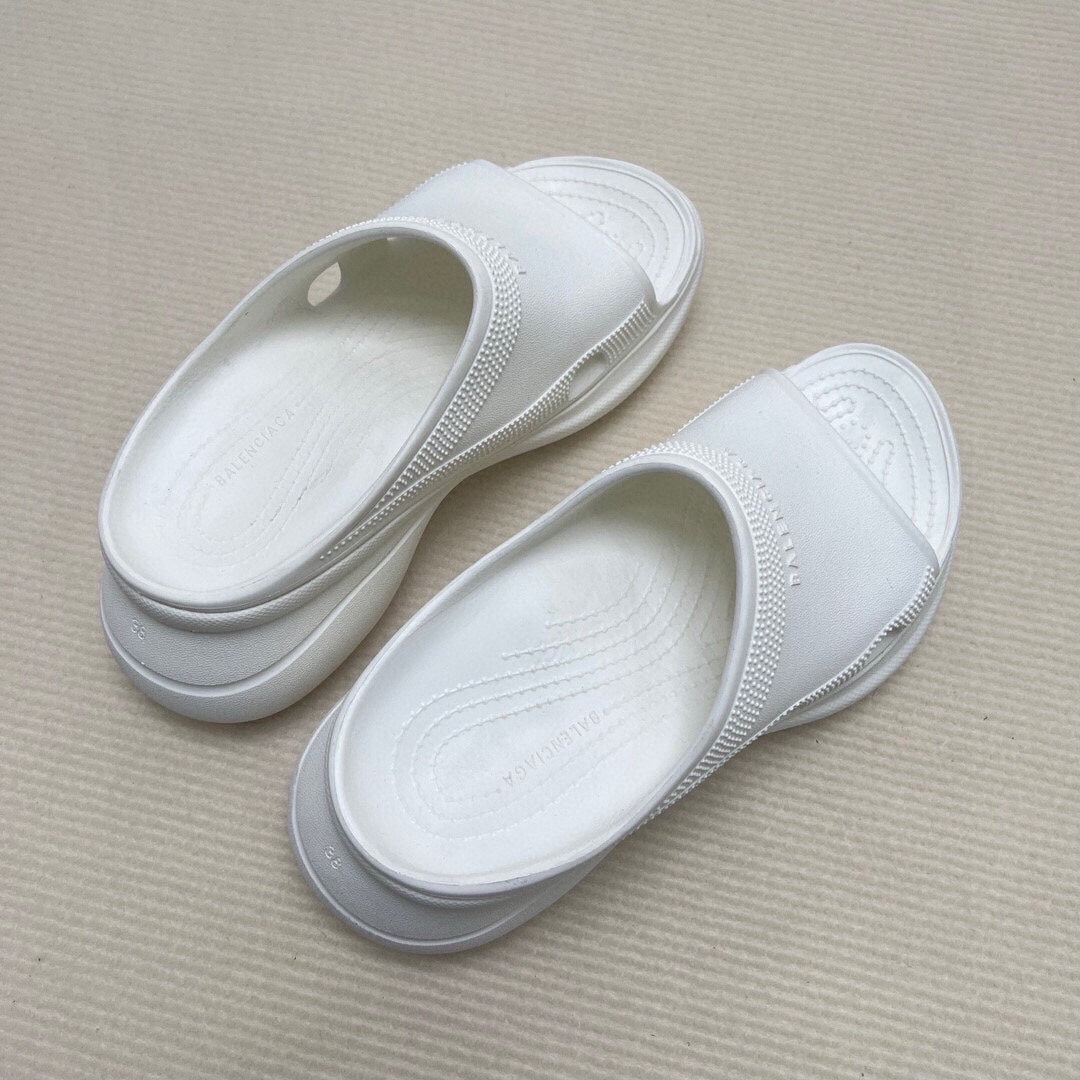 Z5ZJ41 Popular slippers Sole thickness 6cm