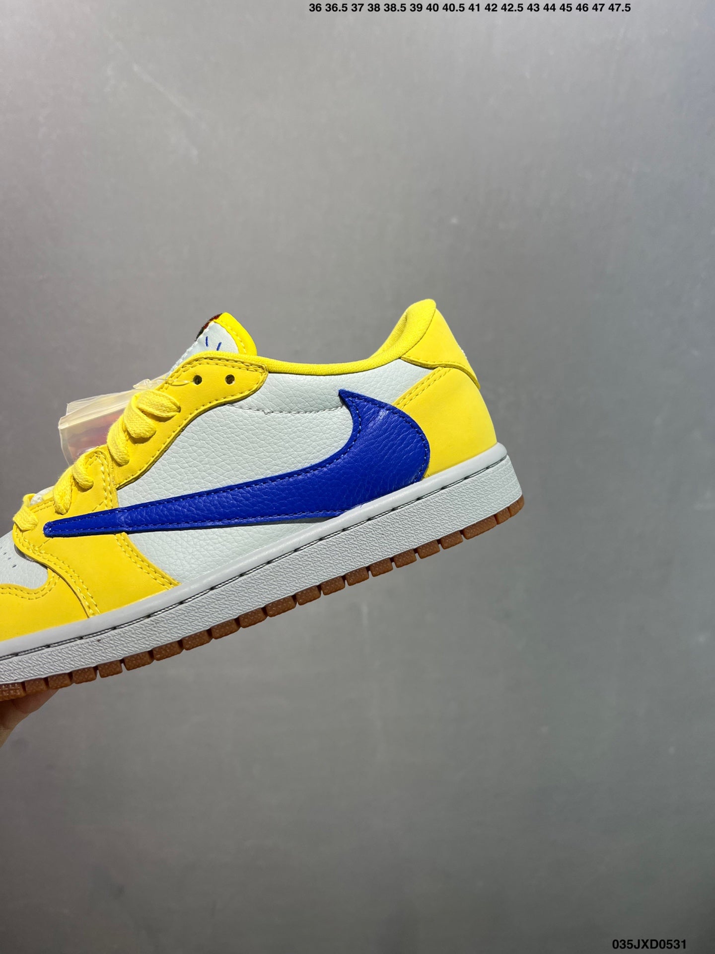 Z4N65A11  Popular shoes