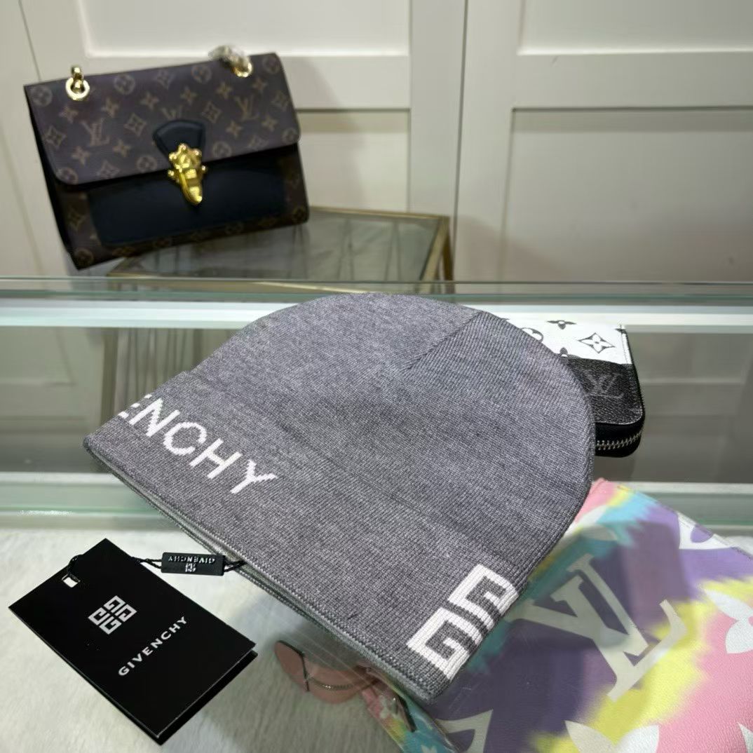 M1R86GV30 Popular hats