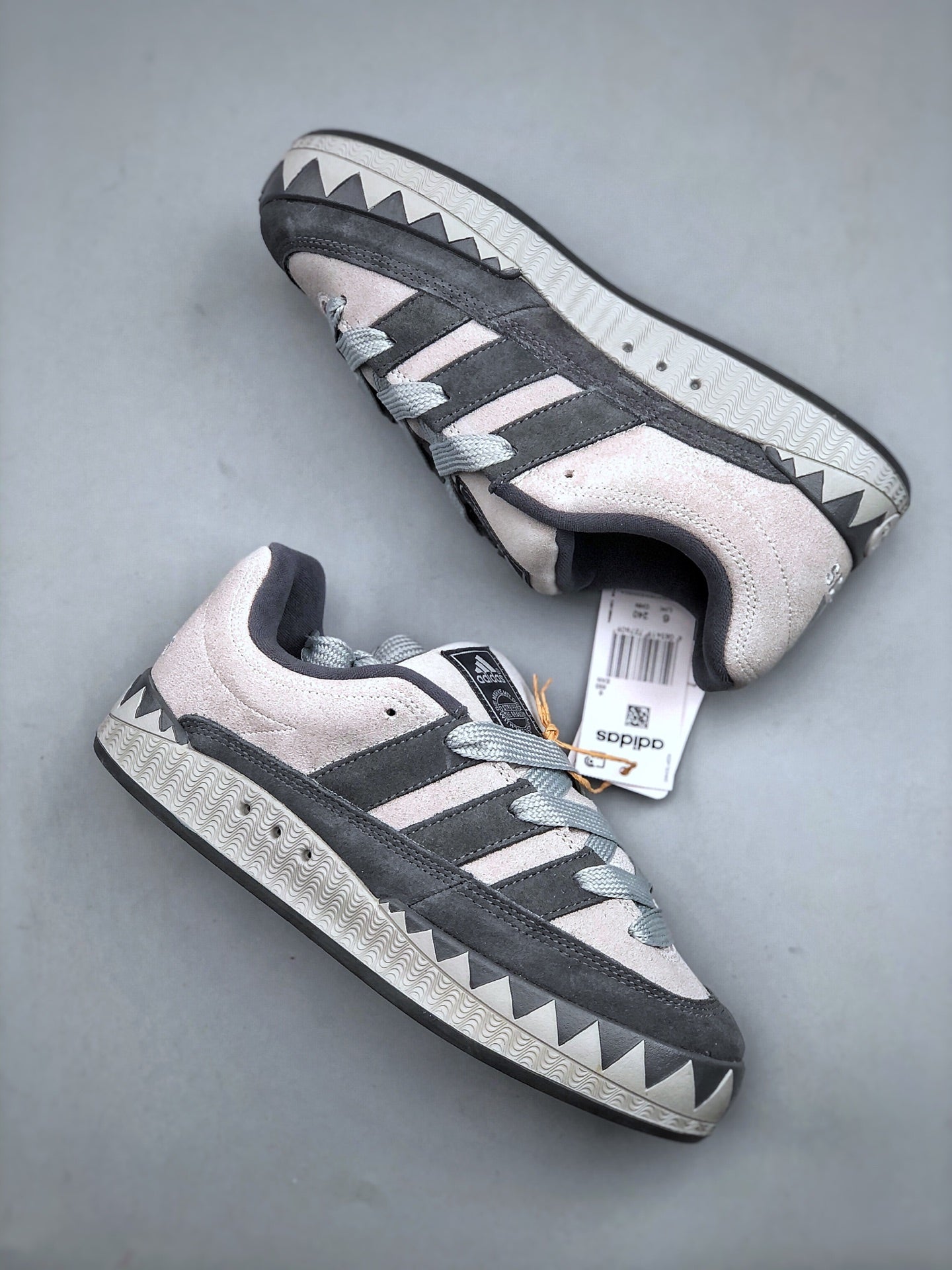 Z4Q95A83 Popular Shoes