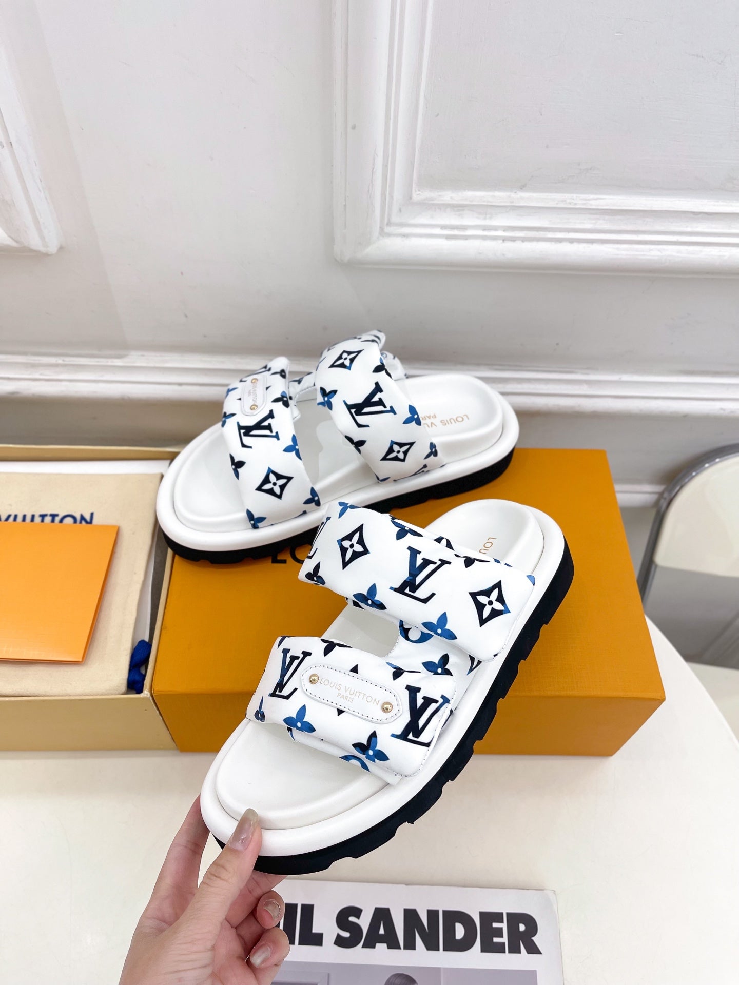 Z1Q105E351 Popular Shoes