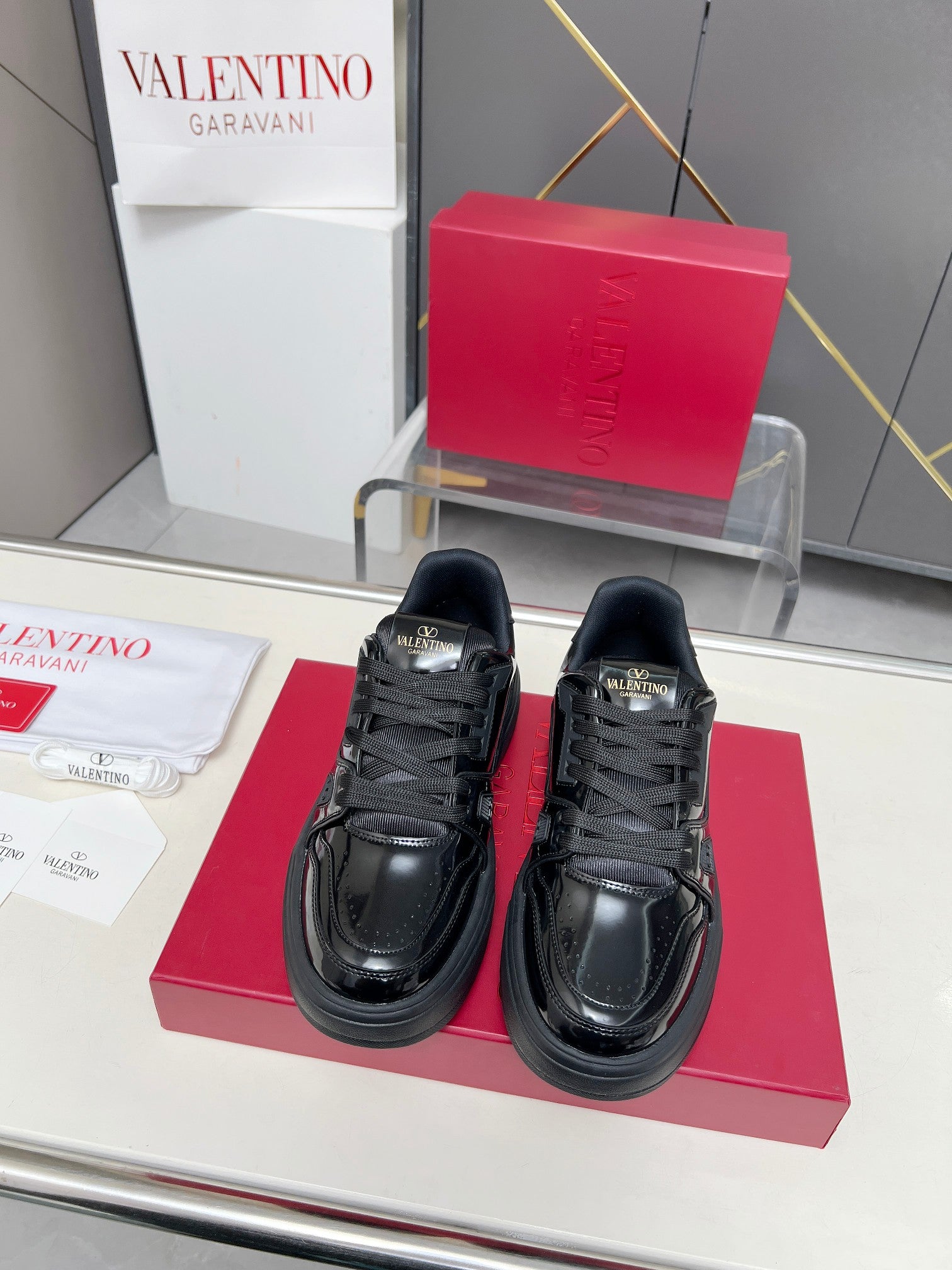 Z2Q95VL176  Popular high-quality Shoes