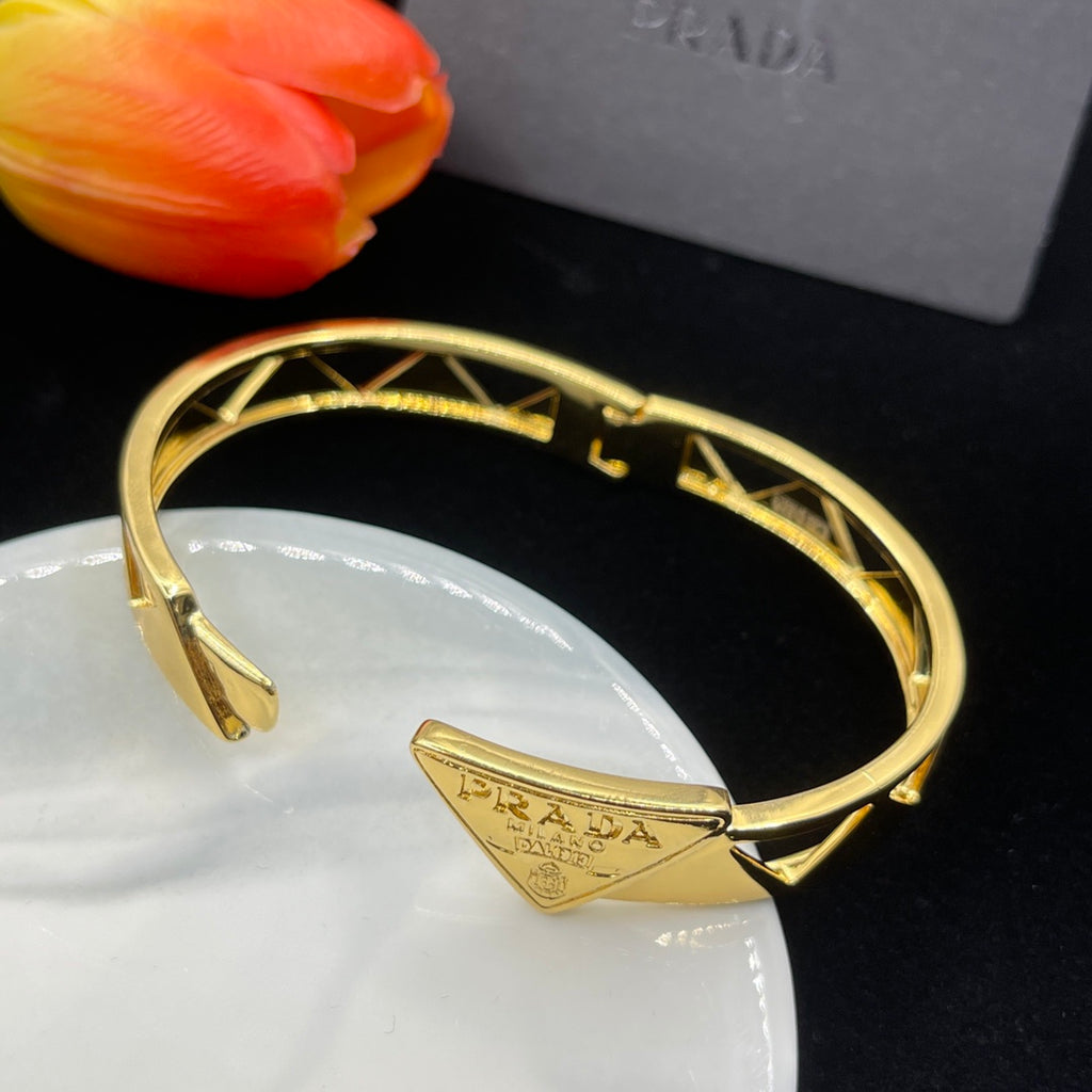 X1Y83PD72K  Popular Bracelets