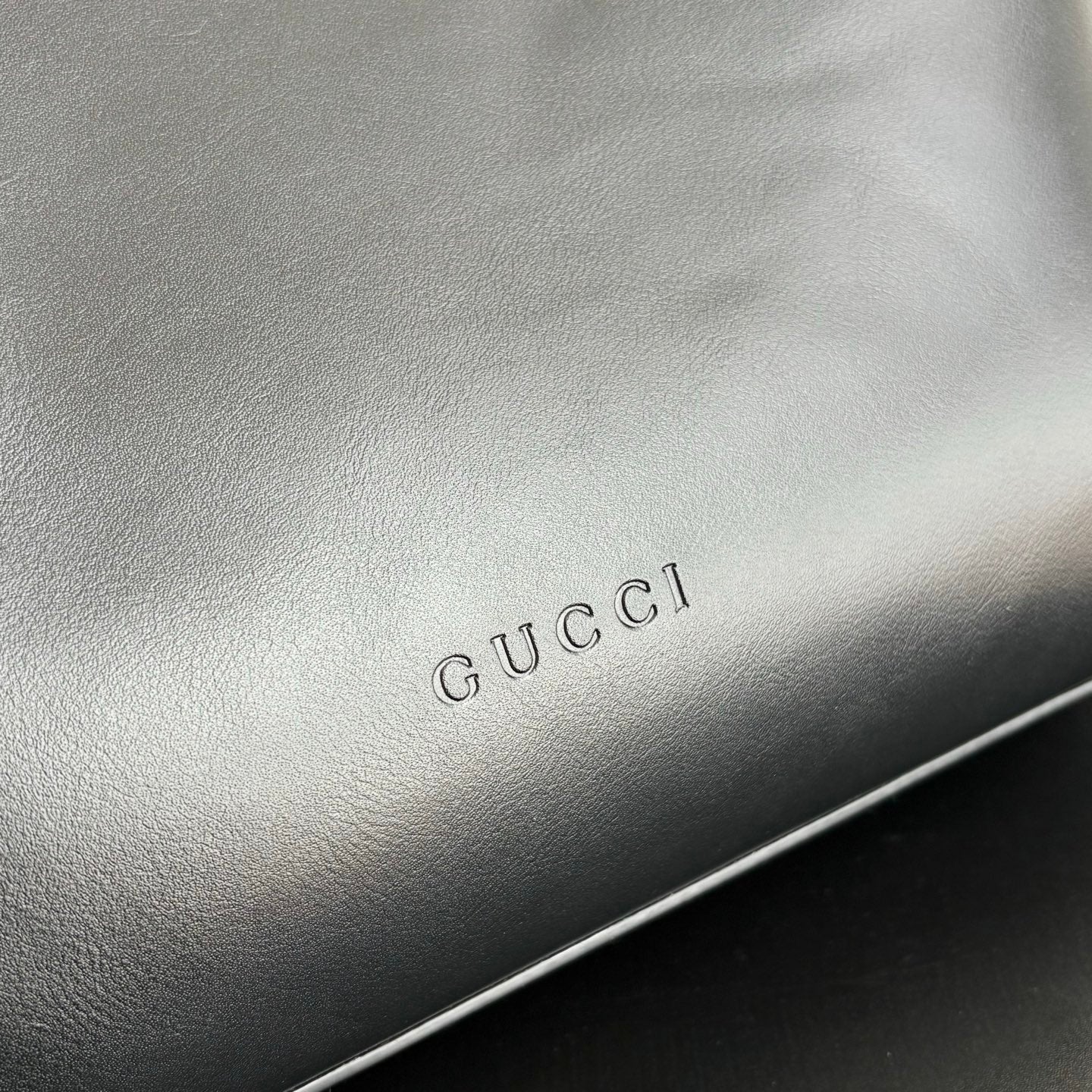 B1P36C56 Popular leather bag