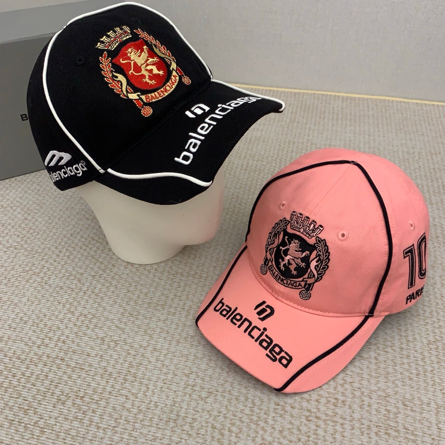 M1Q45J49 Popular hats