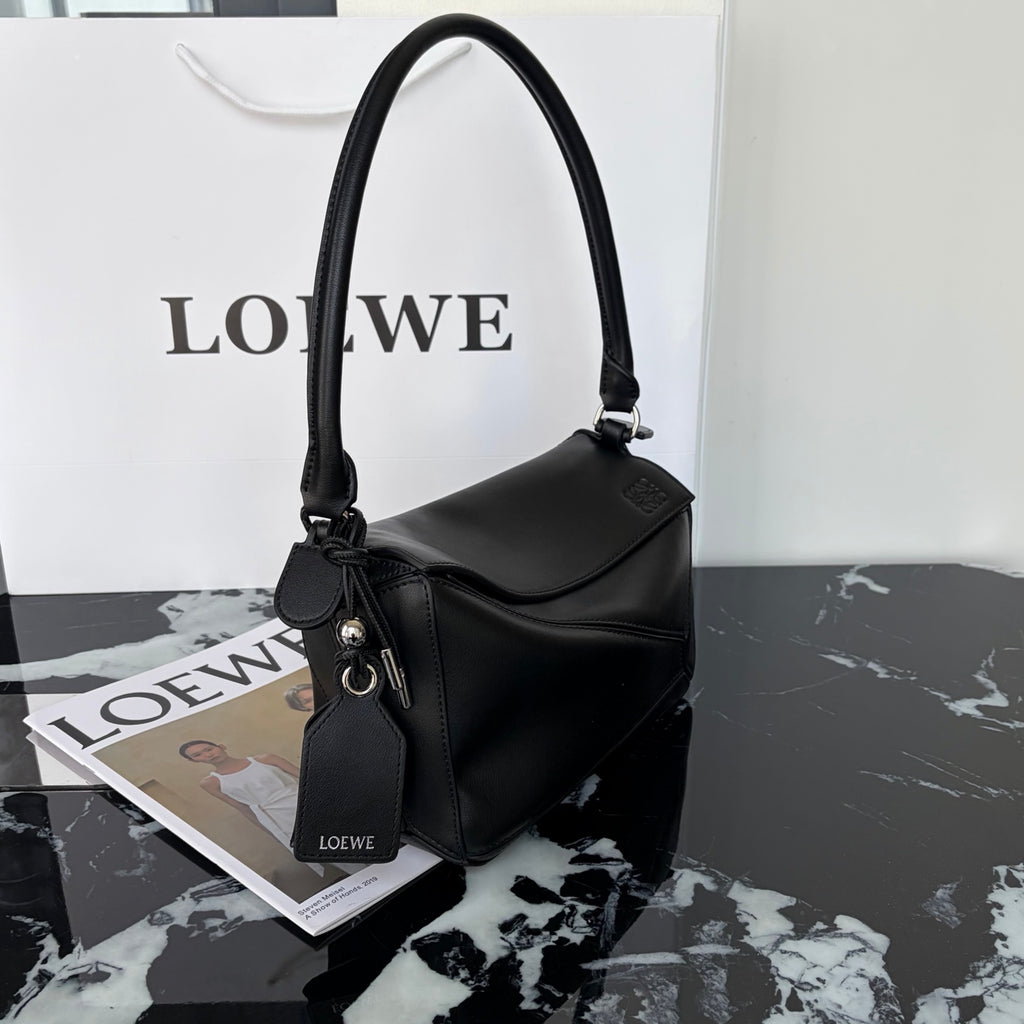 B1R66A16 Popular leather bag