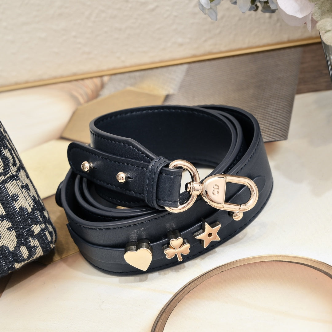 B1X54D439 Popular   embroidery bag