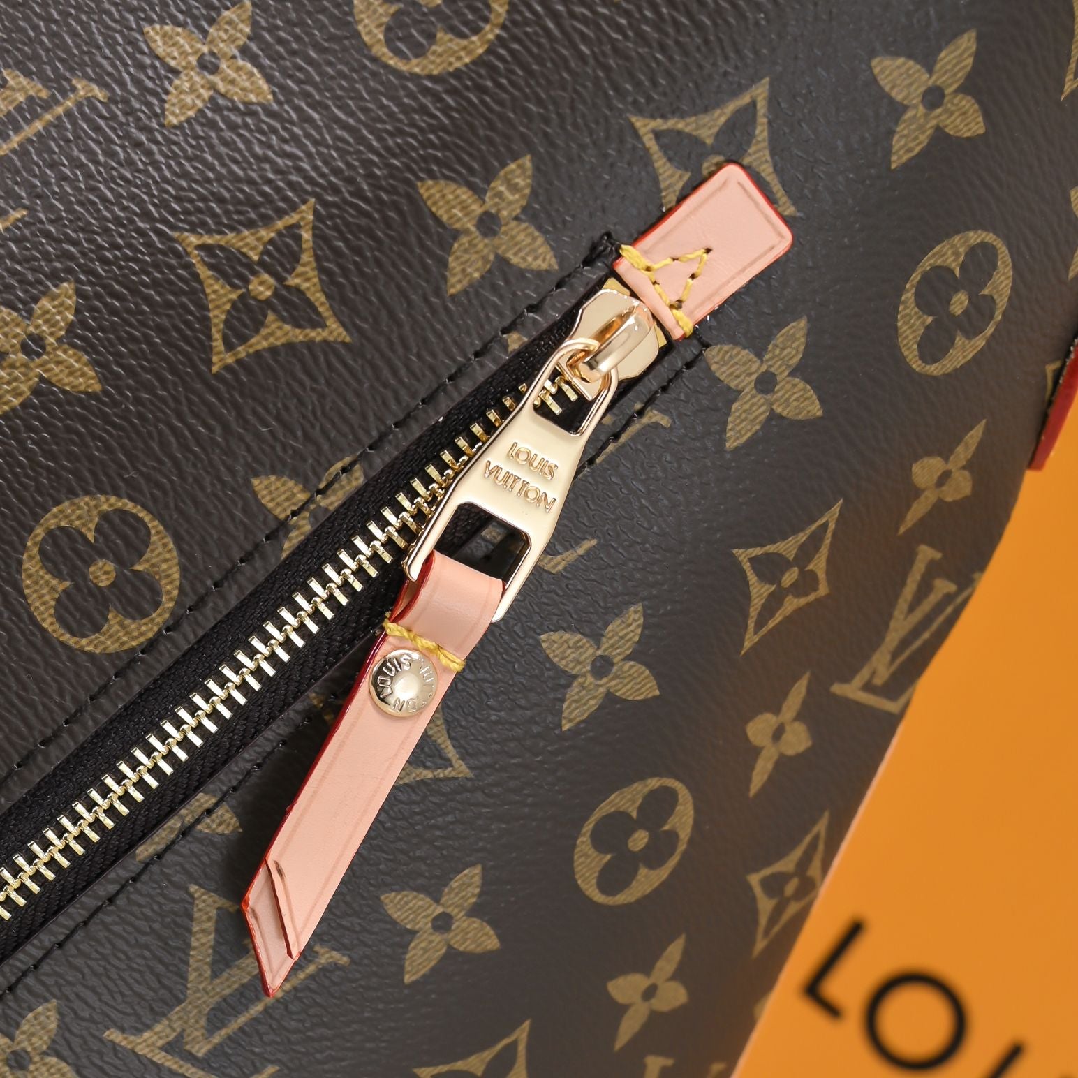 B1N55E29 Popular   leather bag