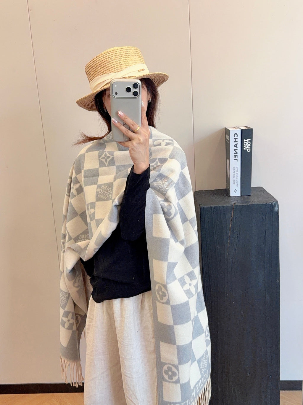 W1R86E22 Popular Winter Scarves