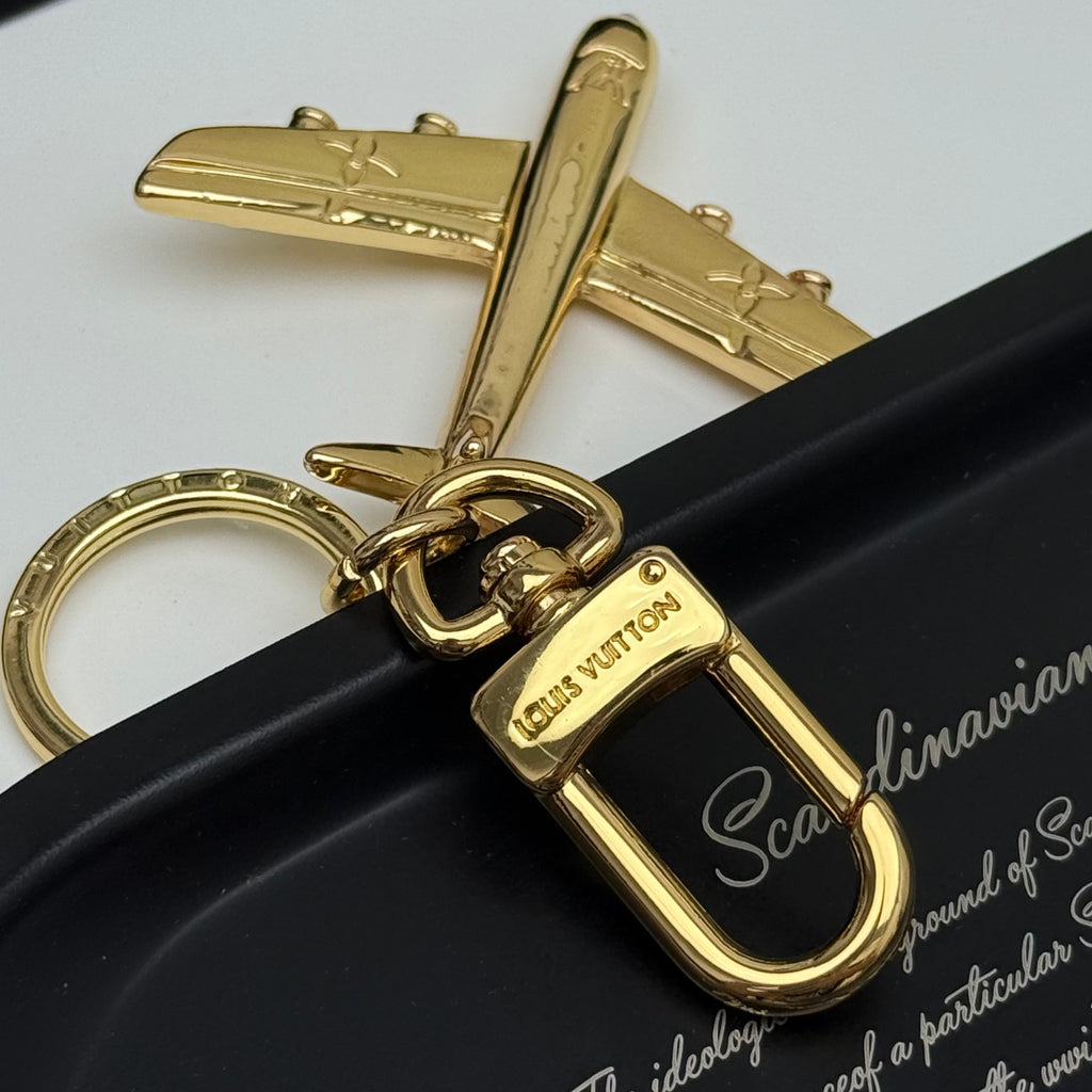 A1Z105E41 Popular bag 's charms accessories