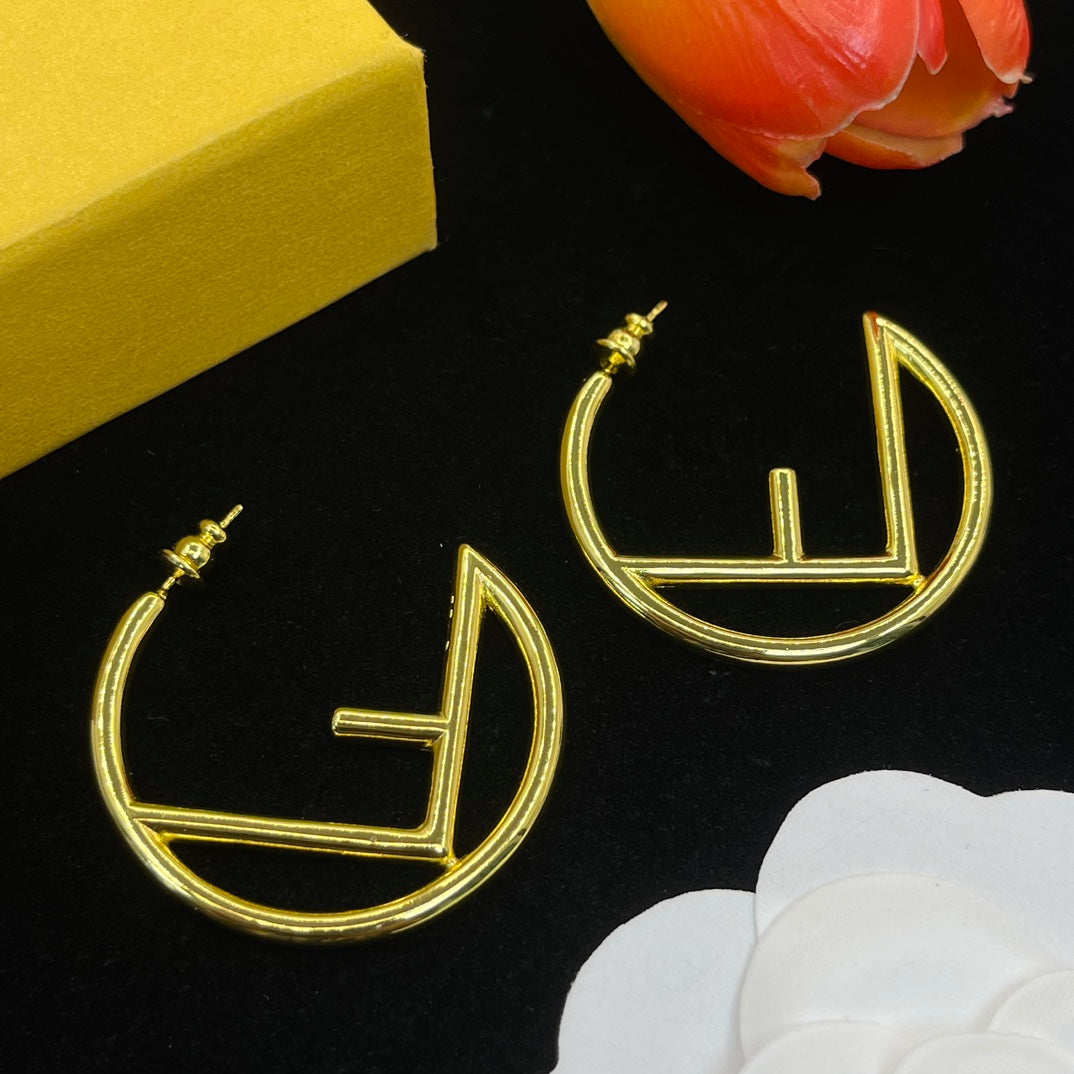 X1Z94F647E Popular  Earrings