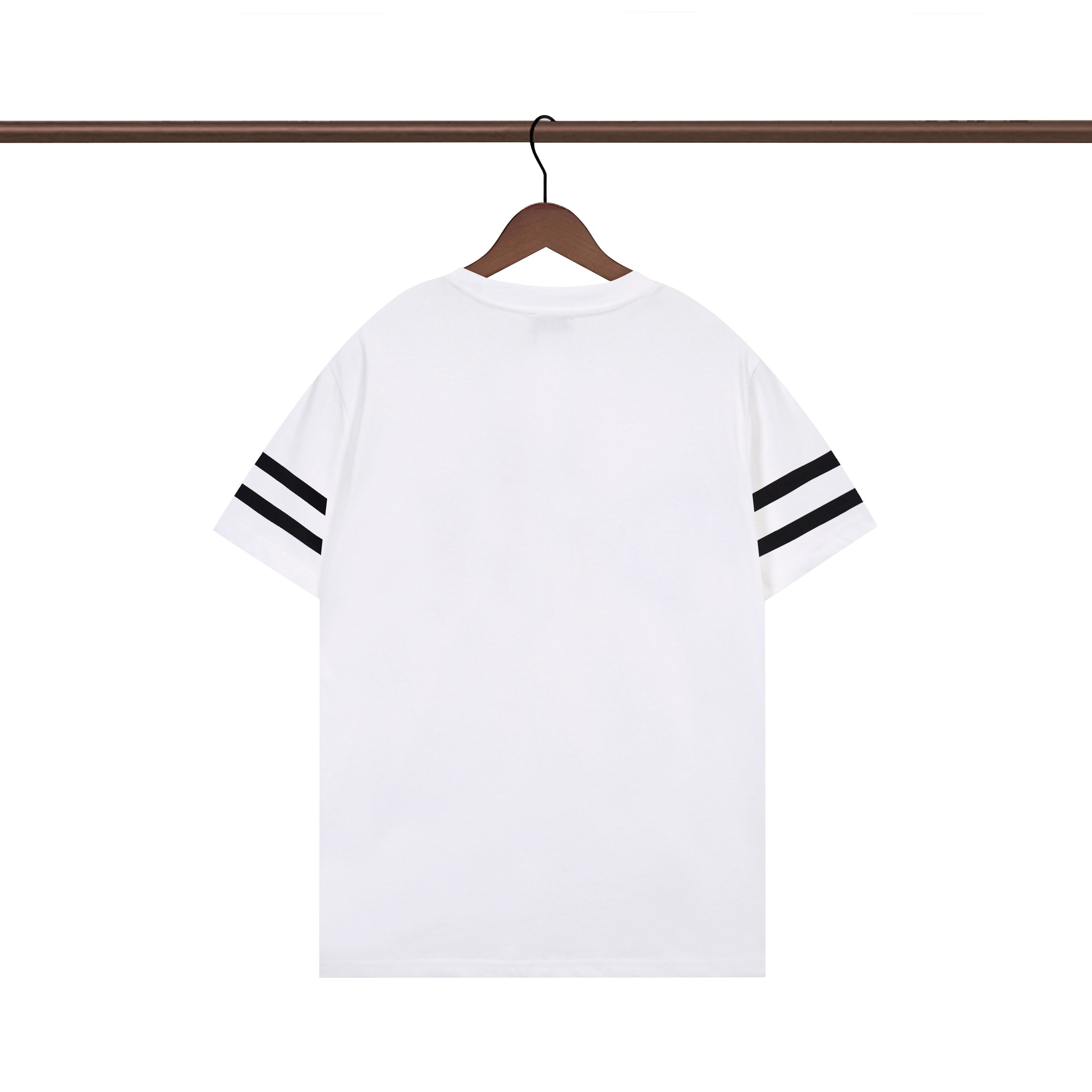 U1Z75D11 Popular T-shirts