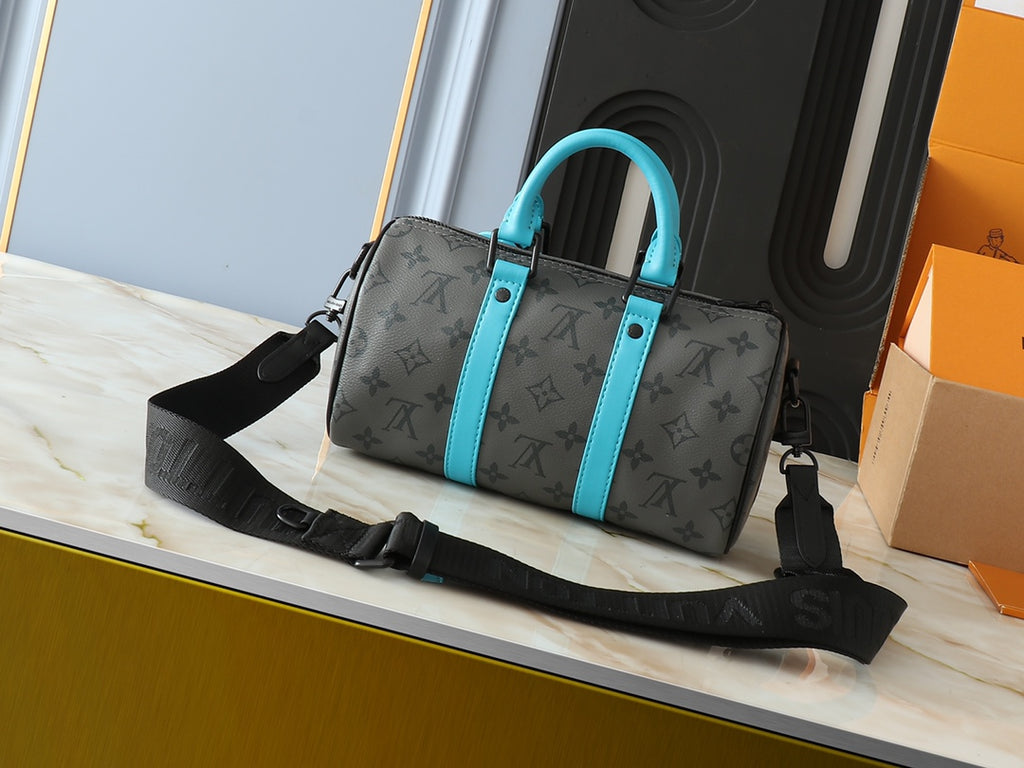 B1X104E60 Popular   leather bag